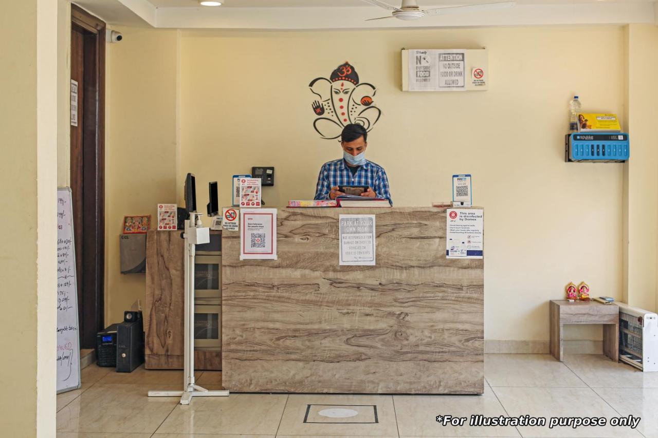 Oyo Hotel Apple Inn 수라트 외부 사진